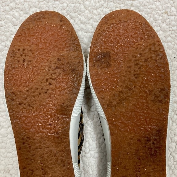 Superga Womens Animal Velvet Print Gold Fashion Sneakers Shoes SZ US 8.5 NWT - Picture 9 of 11